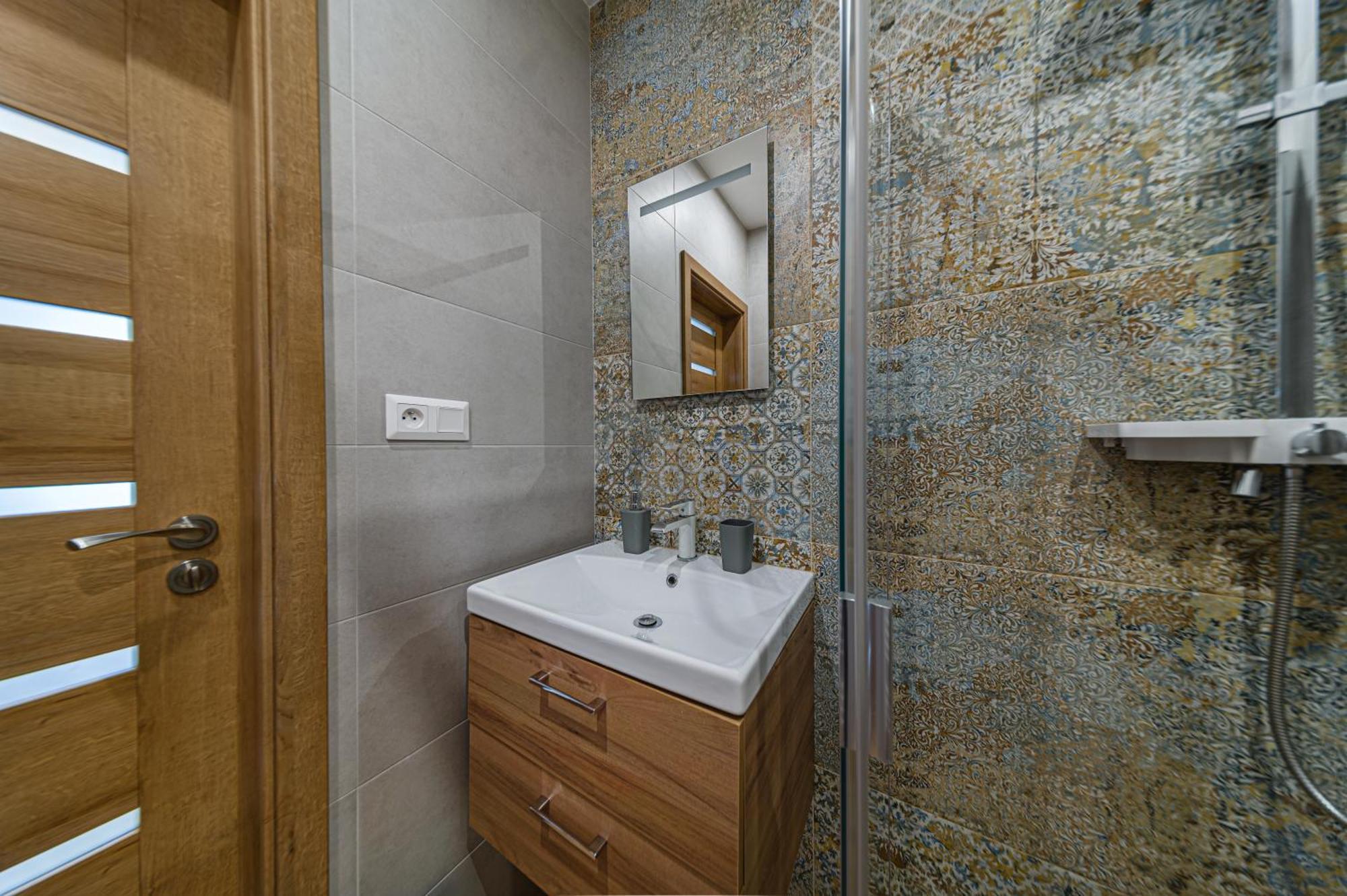Tower Apartments Orchid & Amber Spišská Nová Ves エクステリア 写真