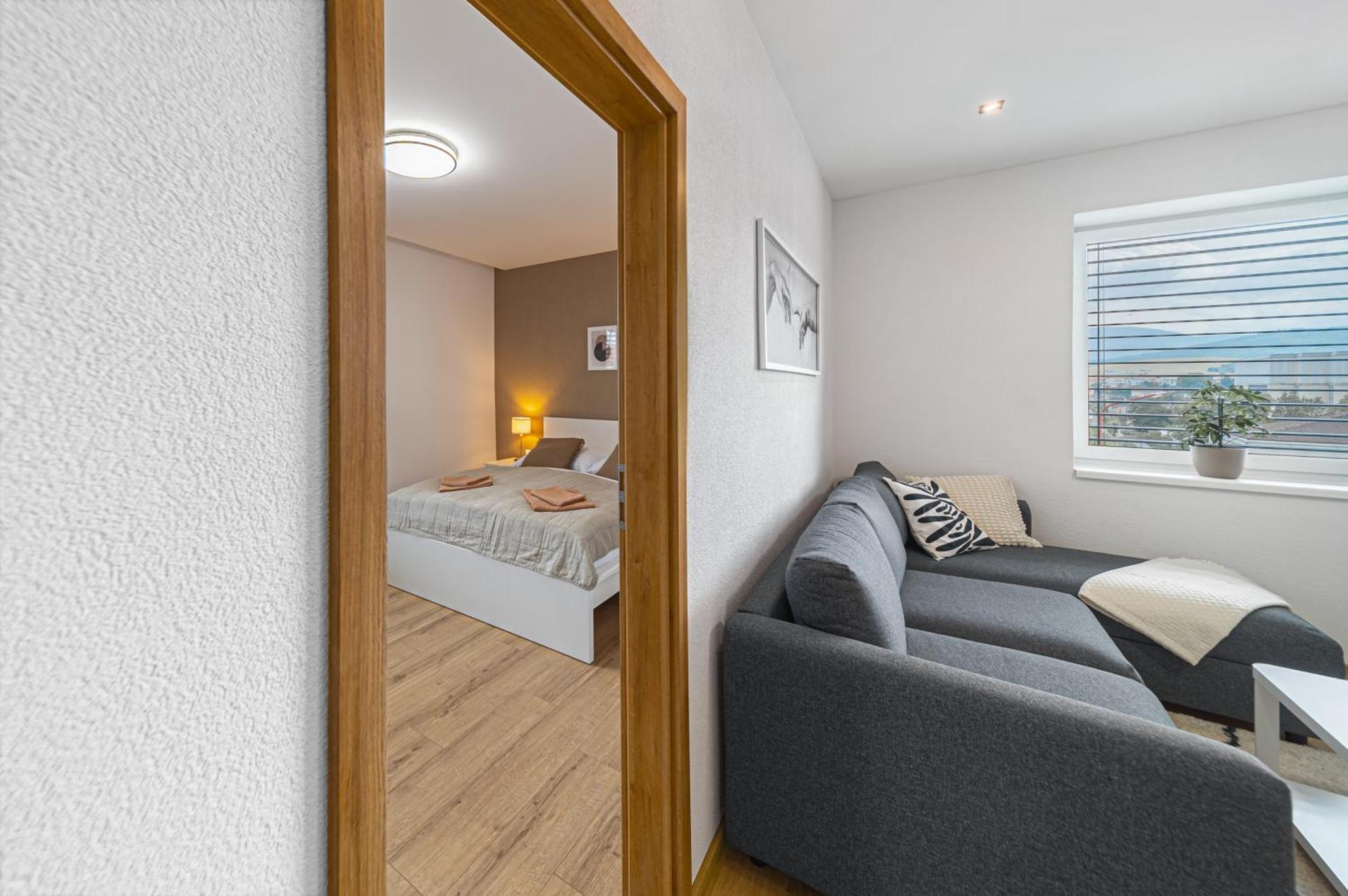 Tower Apartments Orchid & Amber Spišská Nová Ves エクステリア 写真