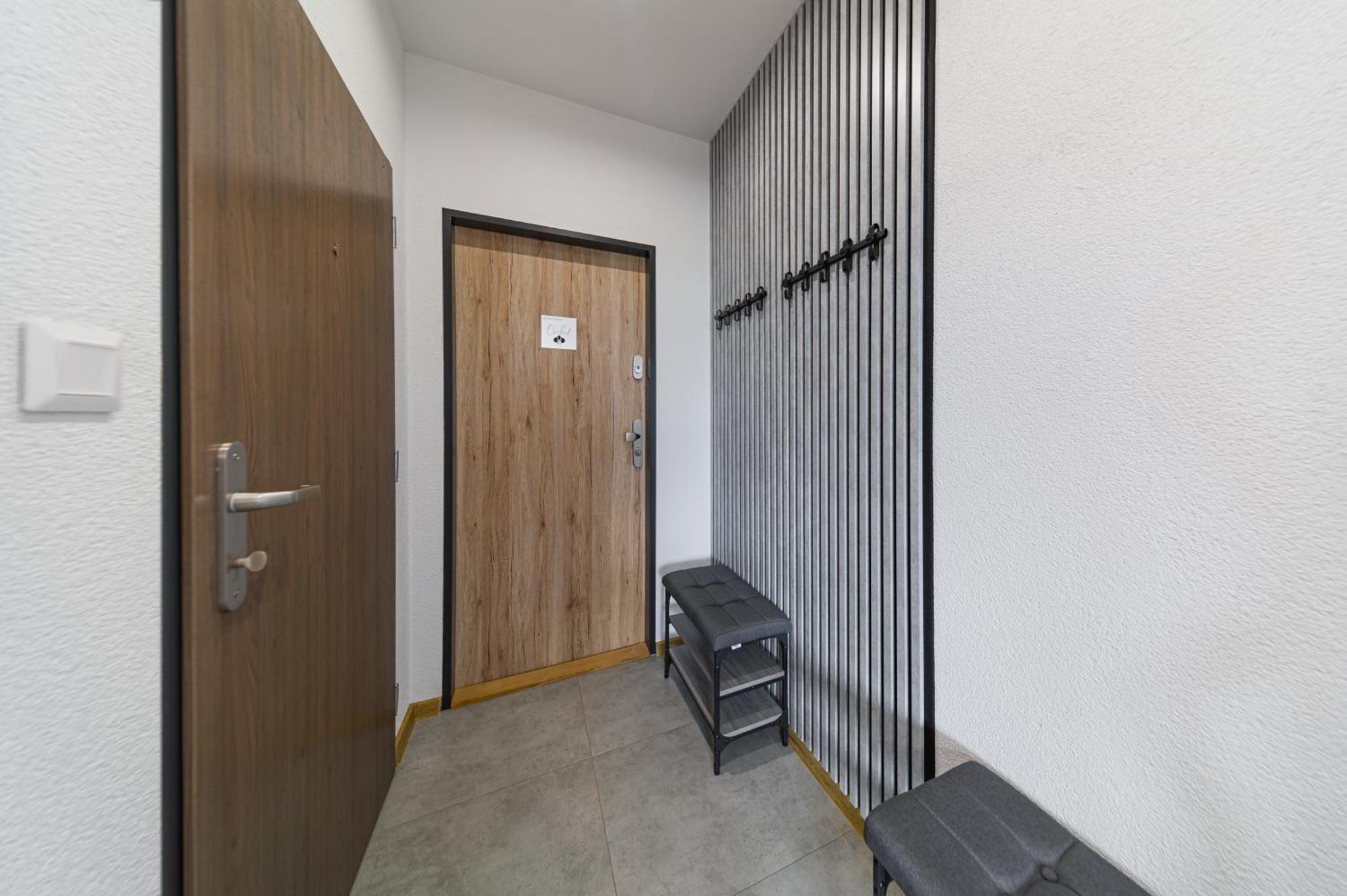 Tower Apartments Orchid & Amber Spišská Nová Ves エクステリア 写真