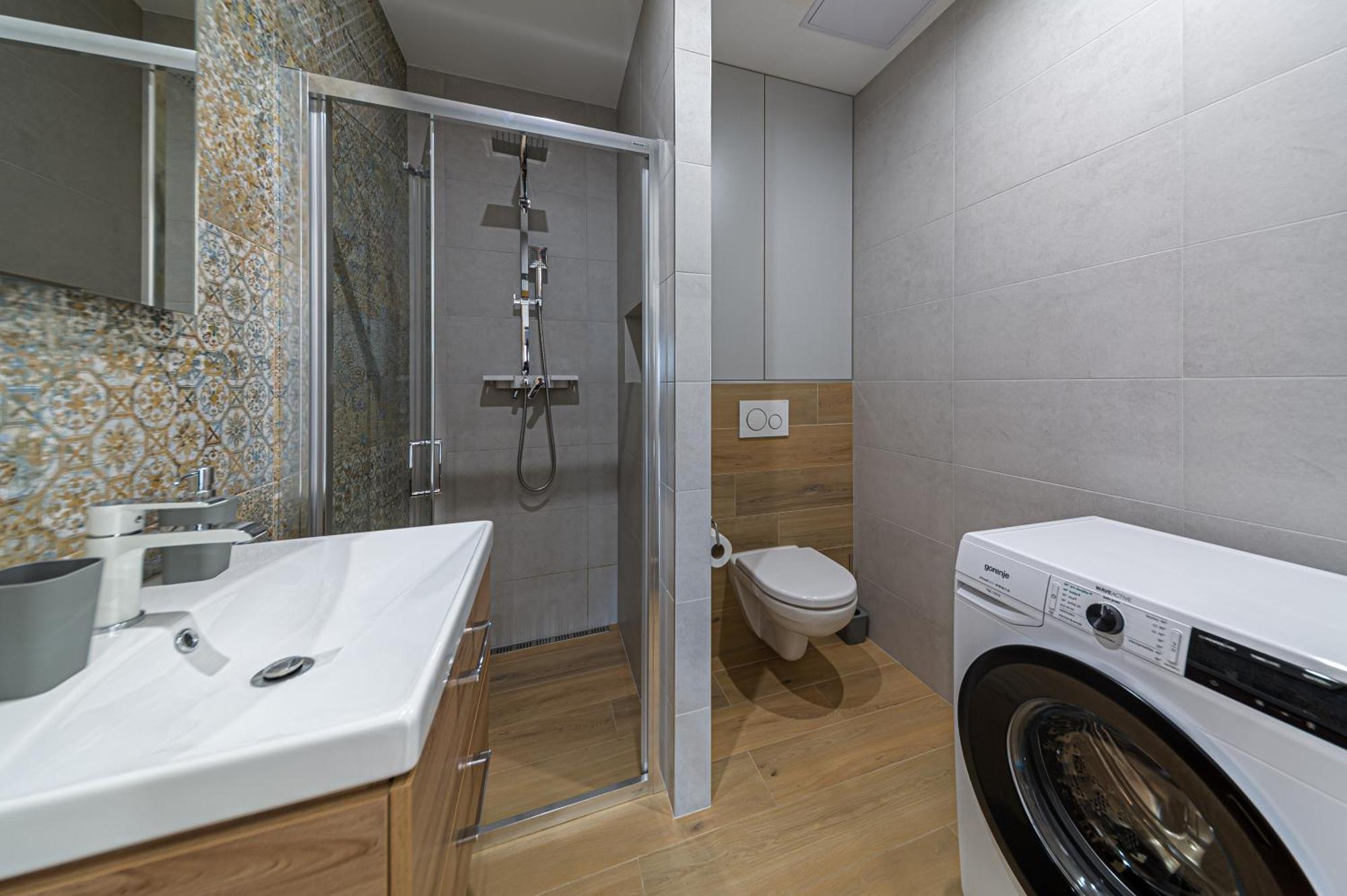 Tower Apartments Orchid & Amber Spišská Nová Ves エクステリア 写真