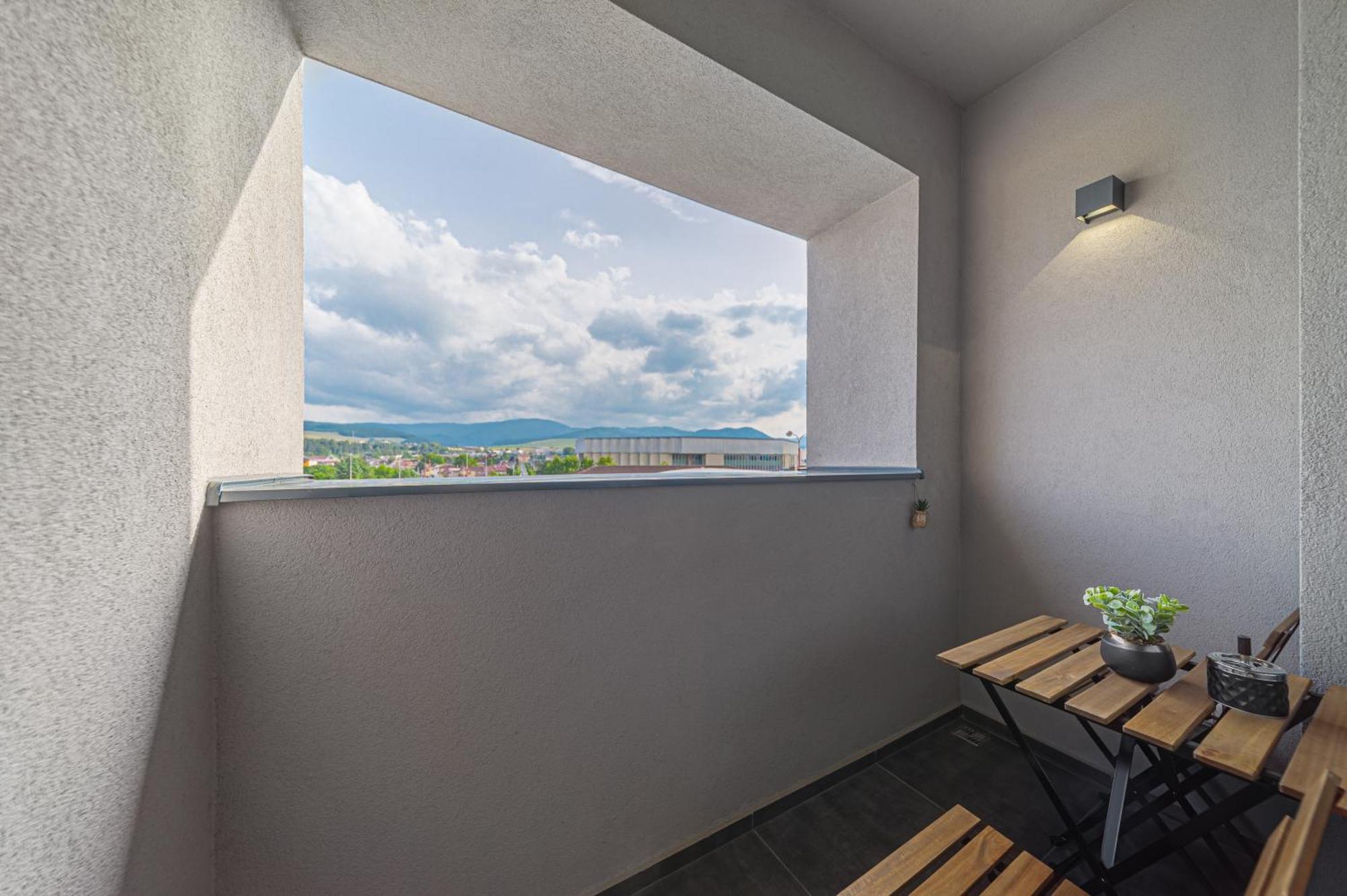 Tower Apartments Orchid & Amber Spišská Nová Ves エクステリア 写真