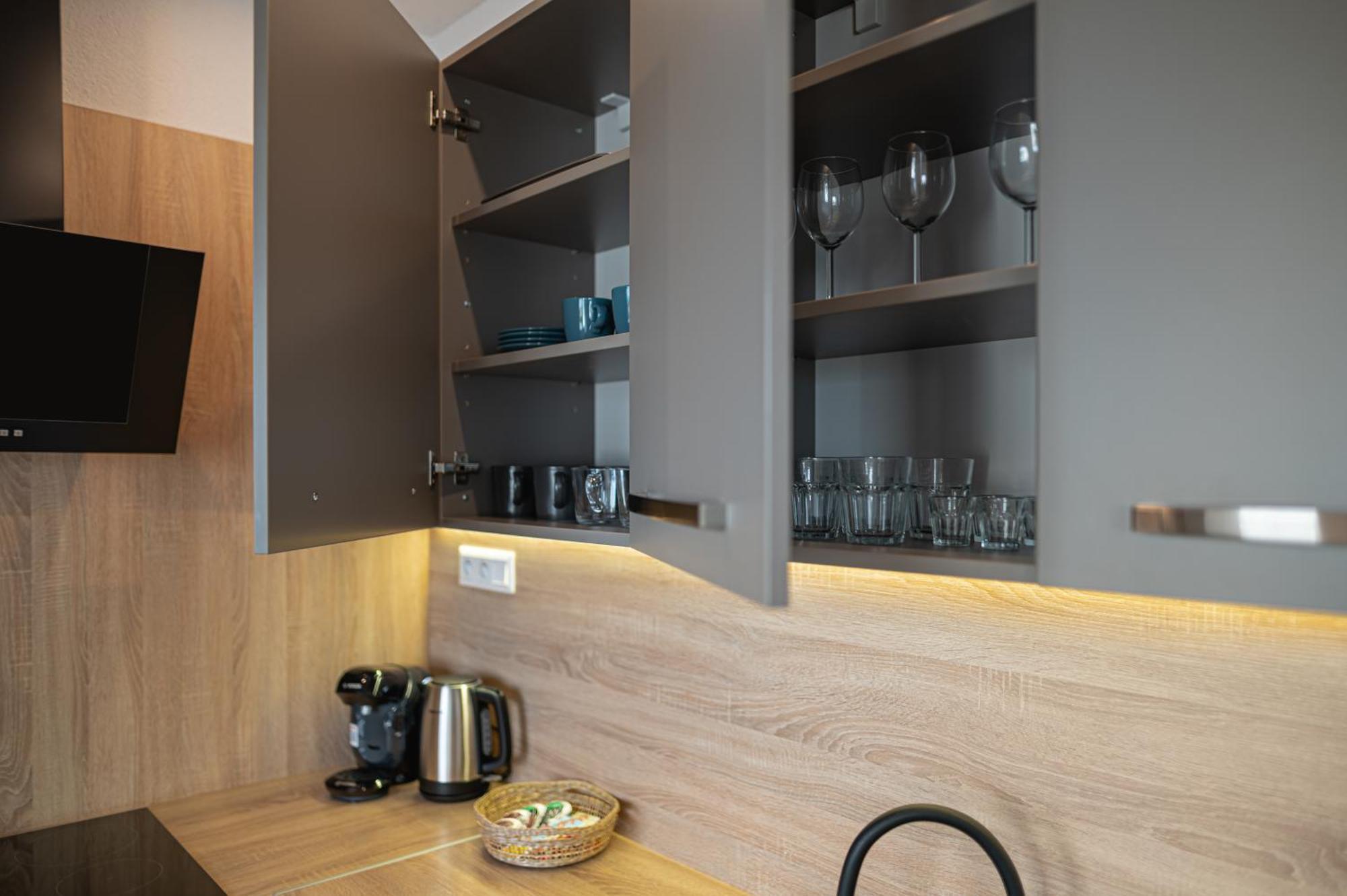 Tower Apartments Orchid & Amber Spišská Nová Ves エクステリア 写真